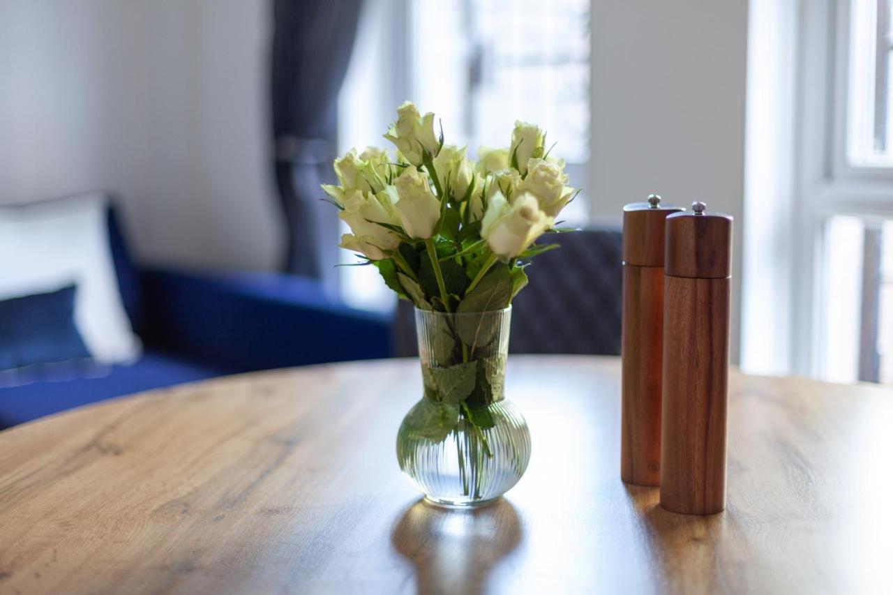 Arte Stays - 3-Bedroom Bright House London, Haggerston, Garden, Parking, 8 Min Walk To Haggerston Station, Weekly Or Monthly Stays, Serviced Accommodation - 7 Guests Buitenkant foto